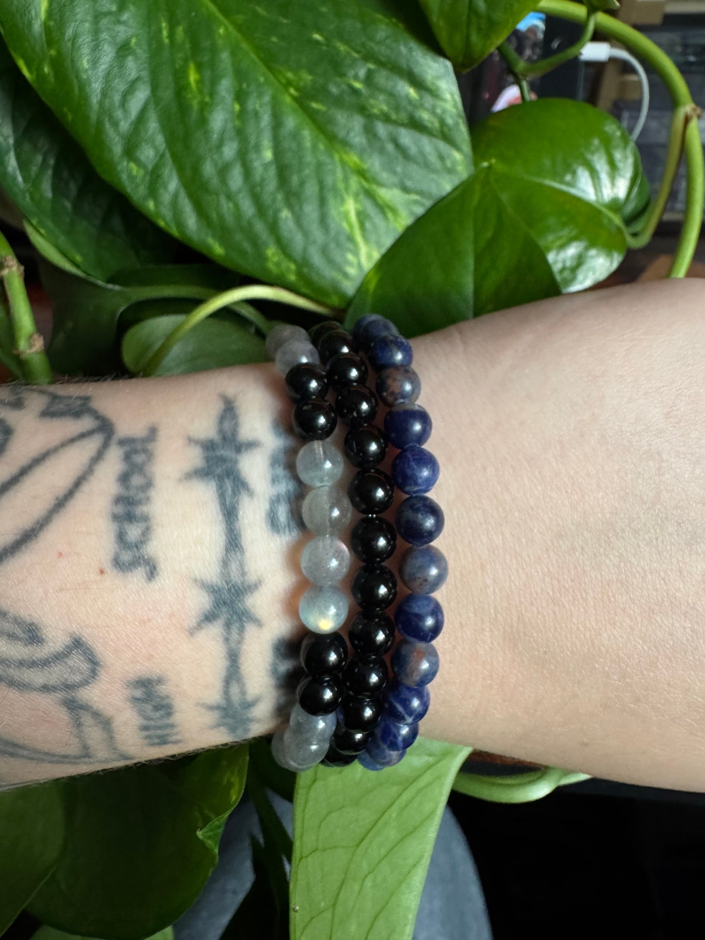 dreamer stack (labradorite, onyx & sodalite)