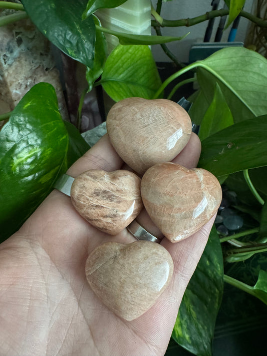 peach moonstone mini puffy heart (choose)