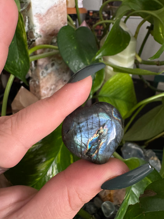 labradorite mini puffy heart (randomly chosen)